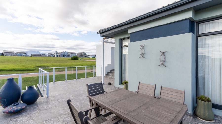 3 Bedroom Property for Sale in Le Grand Golf Estate Western Cape
